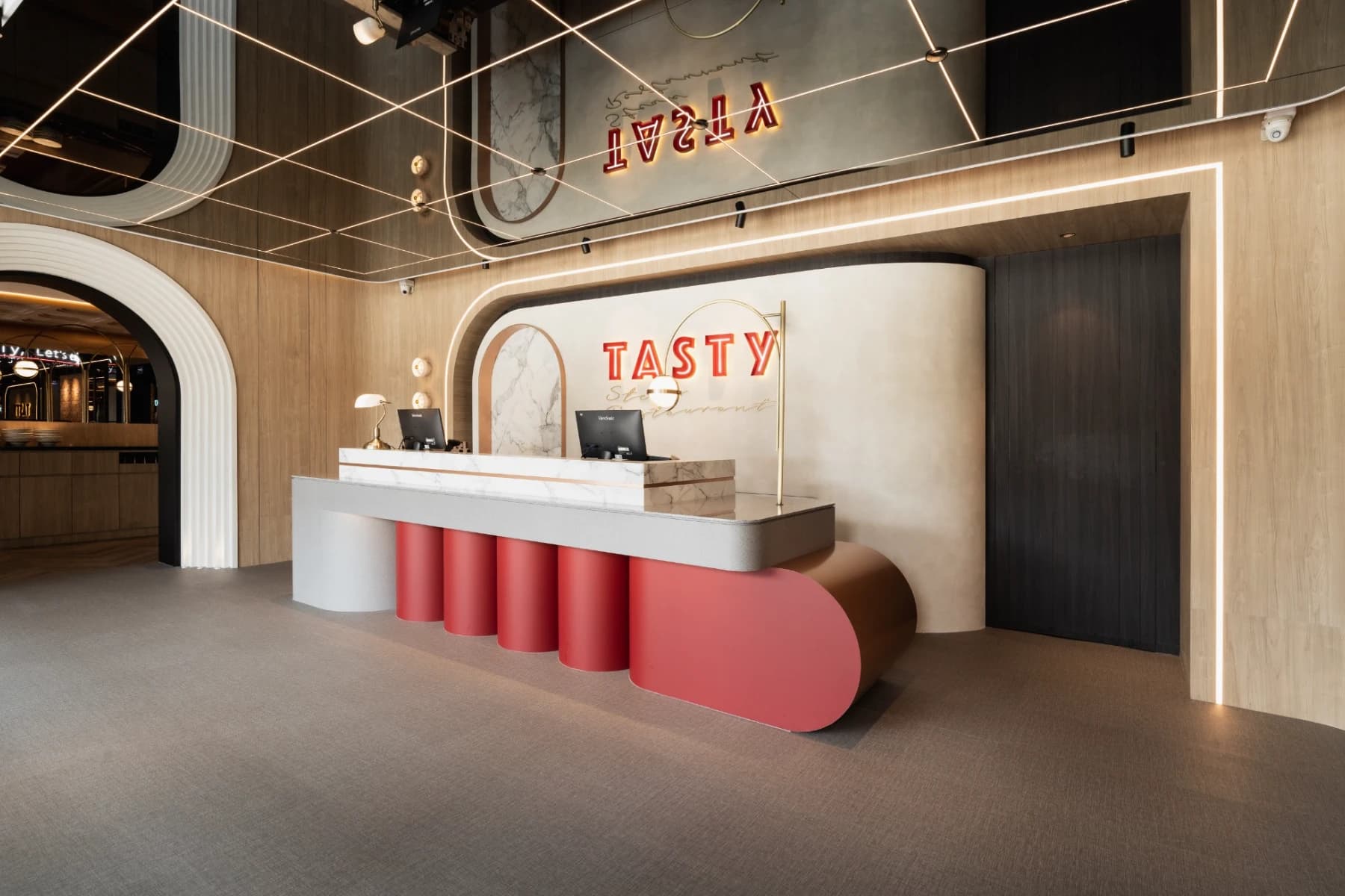 TASTy西堤牛排  頭份尚順店,入口處櫃台